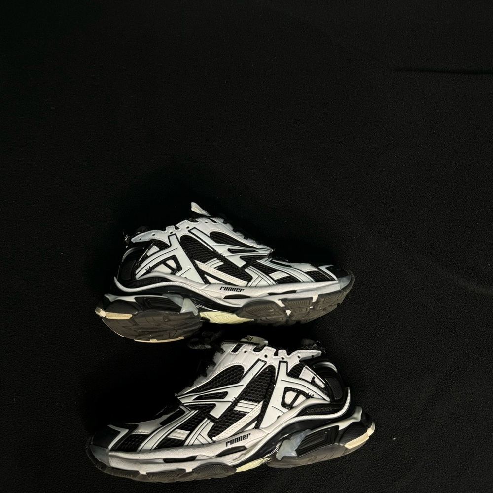 Balenciaga runners (no box )